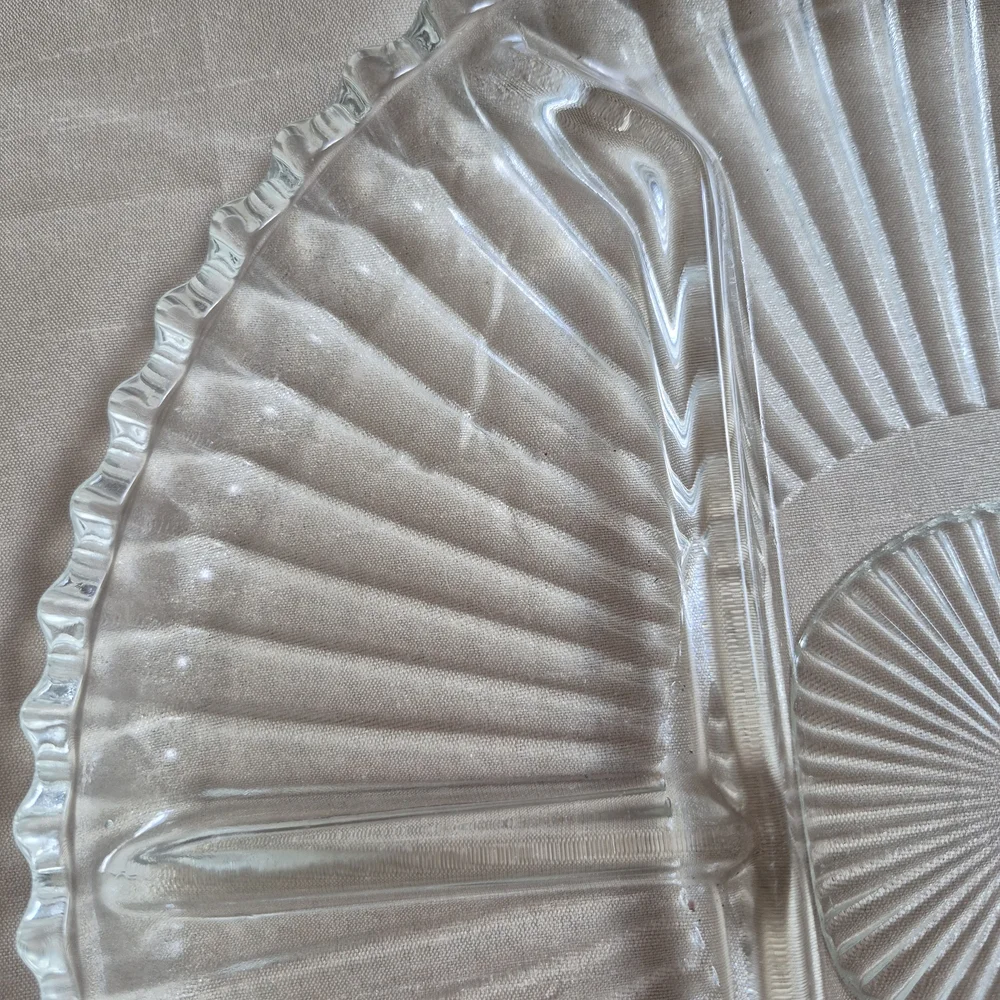 Indiana Glass 4 Section Divided Dish 10